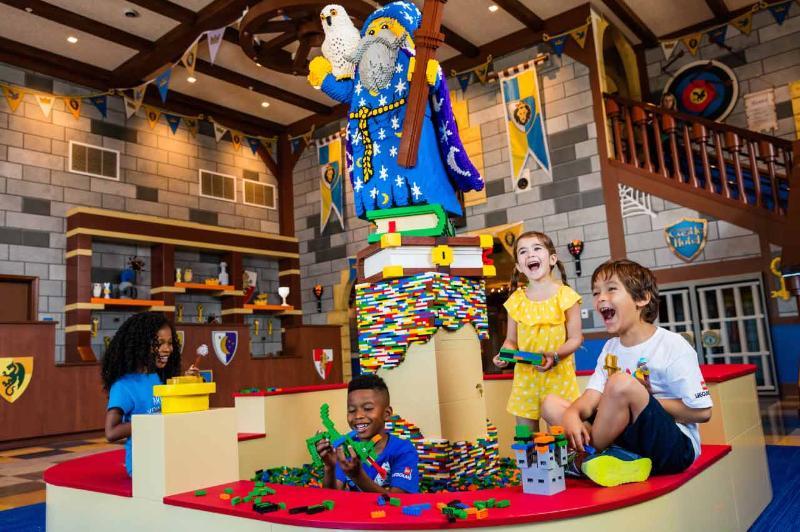 Legoland Castle Hotel Carlsbad Exteriör bild